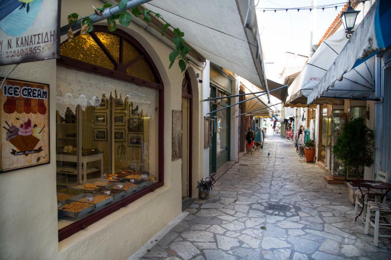 Kalavria Luxury Suites - Magnificent Sea View Of Poros Poros Town المظهر الخارجي الصورة